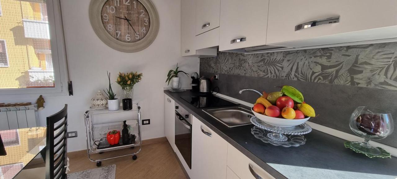 Lovely Apartment Бергамо Екстериор снимка