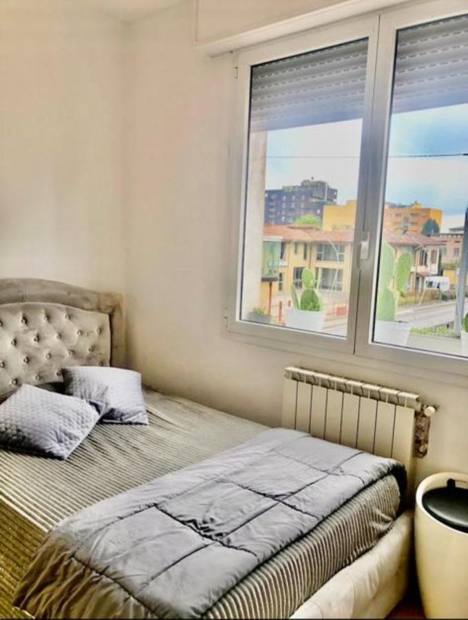 Lovely Apartment Бергамо Екстериор снимка